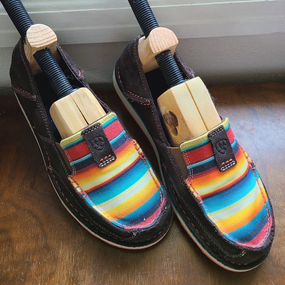 Ariat Cruisers Chocolate Boho Aztec Saddle Blanket Sunset Stripe Shoes size 8B